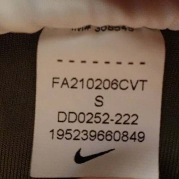 Nike One High Waisted Full Length Leggings Women’s Small Olive Green Dri-FIT - Picture 11 of 11